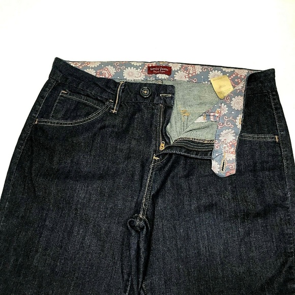 Levi's 10 Dark Wash Wide Leg Trouser Fit Jeans EUC - Picture 4 of 8